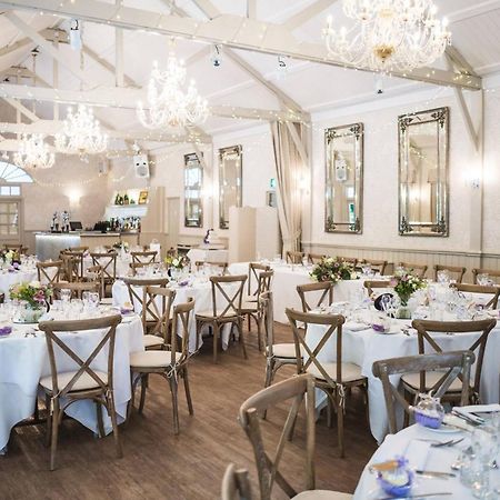 Ravenwood Hall Hotel Bury St. Edmunds Kültér fotó