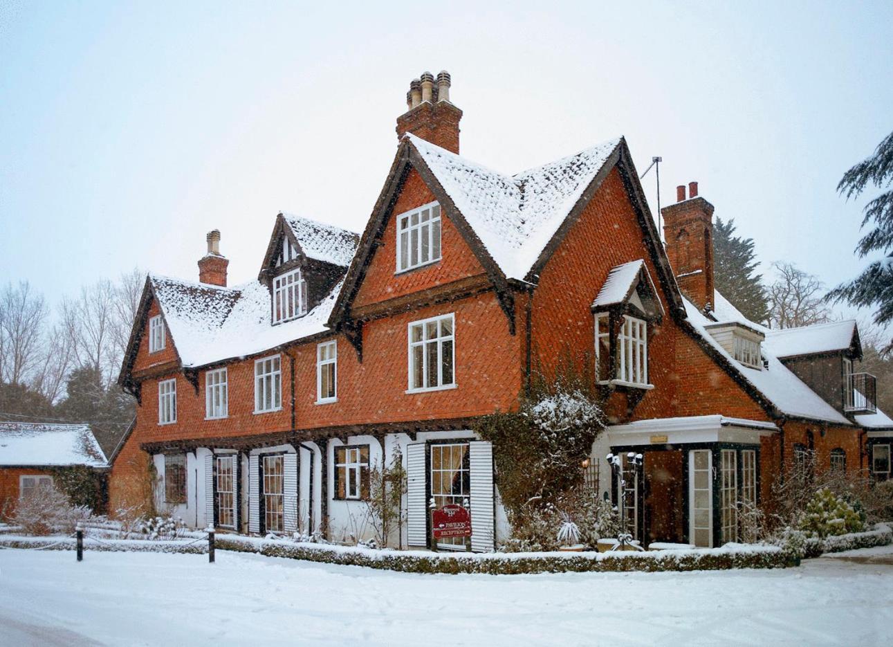 Ravenwood Hall Hotel Bury St. Edmunds Kültér fotó