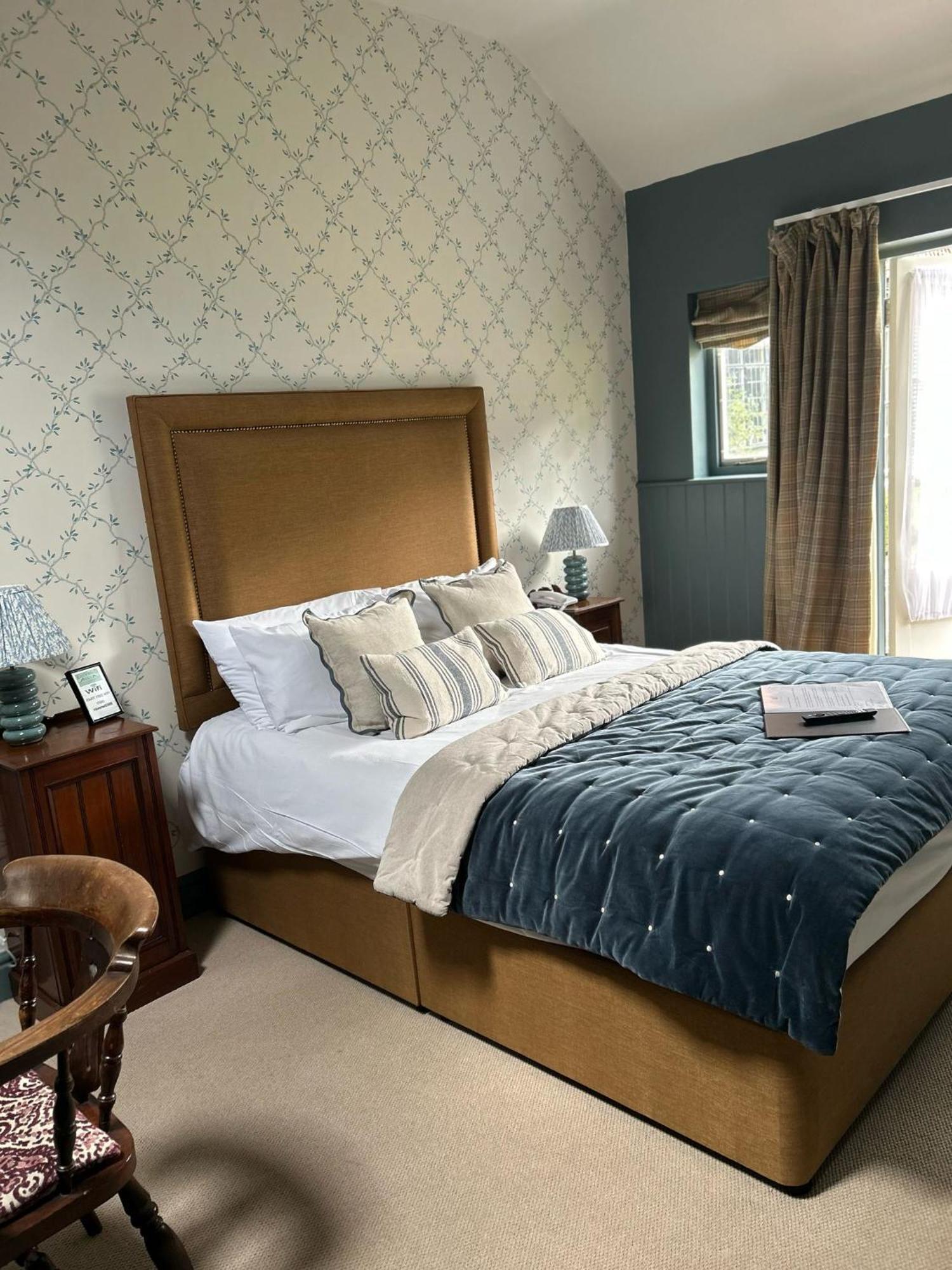 Ravenwood Hall Hotel Bury St. Edmunds Kültér fotó