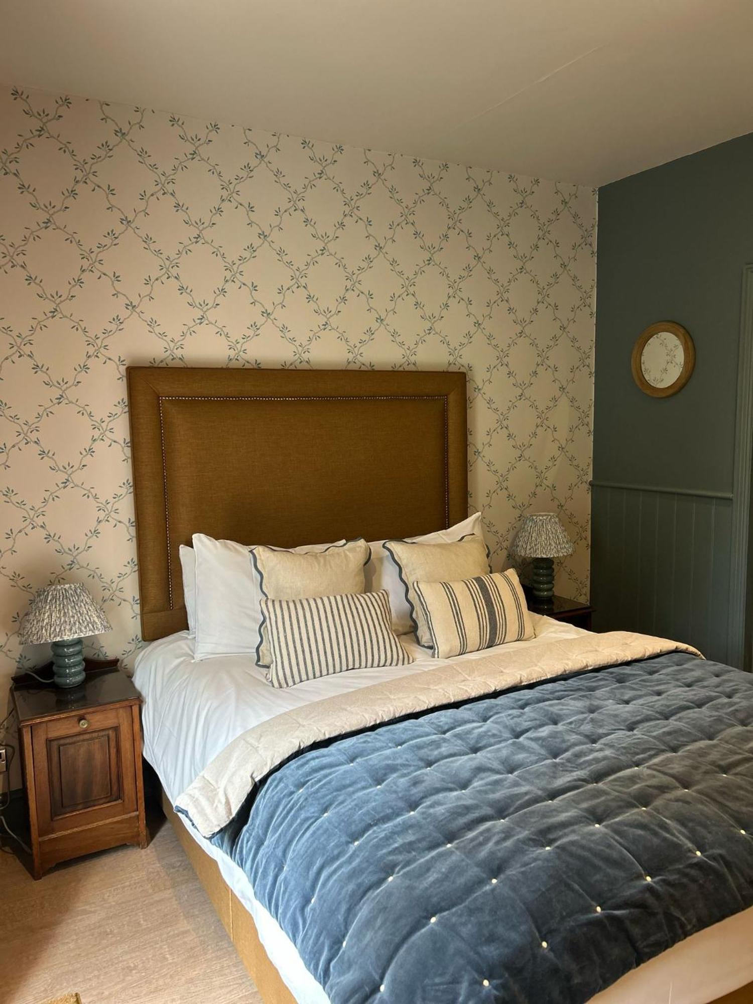 Ravenwood Hall Hotel Bury St. Edmunds Kültér fotó
