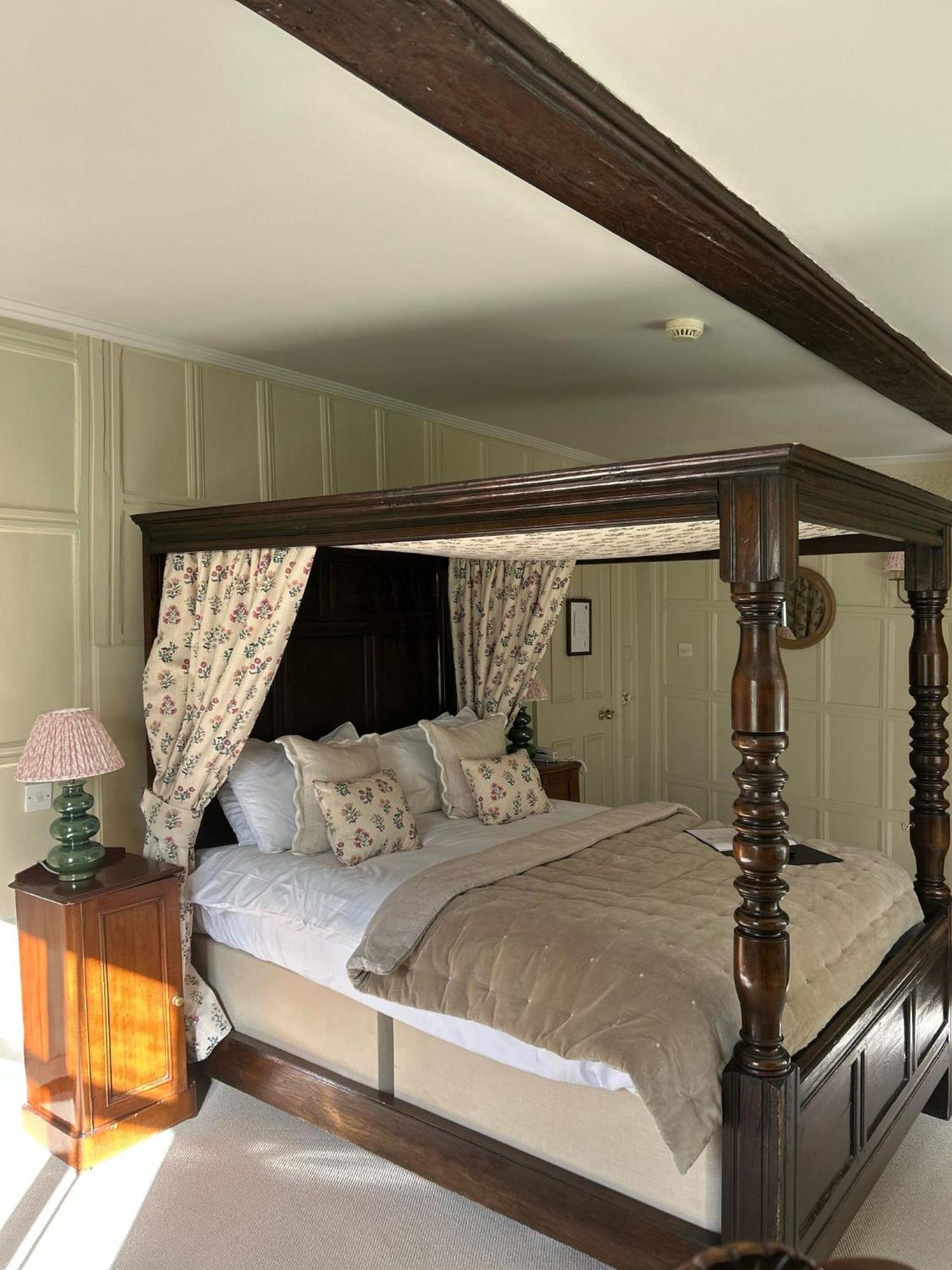 Ravenwood Hall Hotel Bury St. Edmunds Kültér fotó
