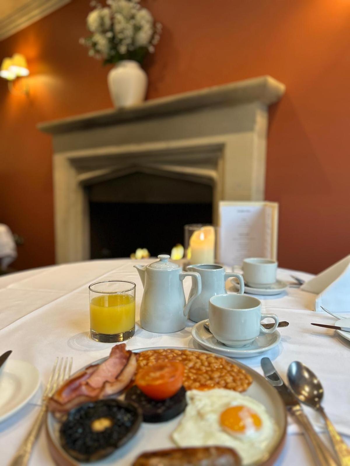 Ravenwood Hall Hotel Bury St. Edmunds Kültér fotó
