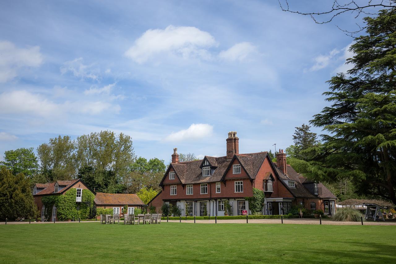 Ravenwood Hall Hotel Bury St. Edmunds Kültér fotó